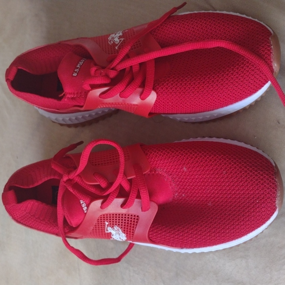 Walking 👟 shoes